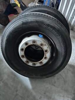 Vodiace pneu Hankook 315/70 22,5