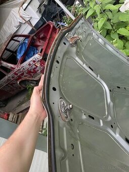 Predna kapota BMW E36 coupe