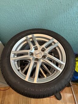 7Jx17 5x112 Sada diskov Dezent pneu Pirelli