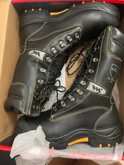 Pilčícka protiporezová obuv VM Footwear Vel. 42