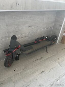 elektricka kolobežka mankeel