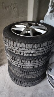 Hliníkové disky ANZIO SPLIT 5,5x14 4x100 ET35 polar-silver