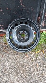 plechovy disk 5x100 r16
