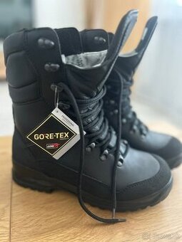Predám Kanady Gore-tex číslo 27