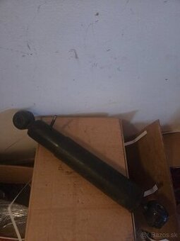 Predam novy tlmic kmitov na ťažkú prednú nápravu zetor