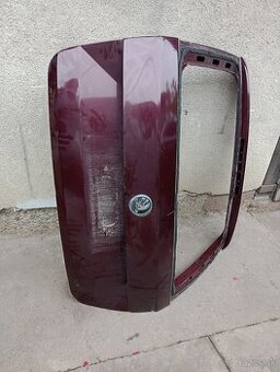 Predám kufrove dvere Superb