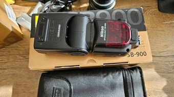 Nikon sb900 blesk