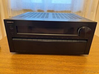 Onkyo TX-NR809