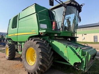 Sklízecí mlátička John Deere T660 rok výroby 2011, žací ústr