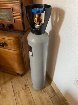 CO2 Flaša s redukčným ventilom