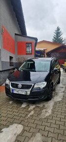 Požičiam auto VW Touran 1.9 tdi - 1