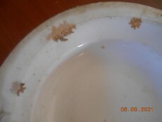 Staré taniere,aj porcelánové