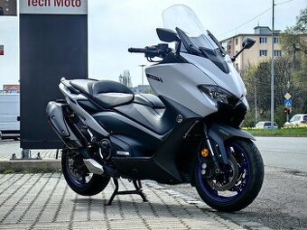 Yamaha TMAX 560 2022