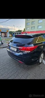 Predam Hyundai i40 dizel 1.7 CRDI