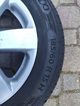 Toyota  Suzuki 185/65R15