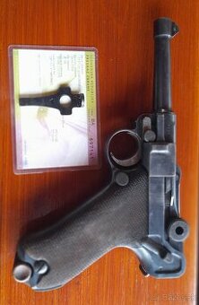 Pištoľ MAUSER P08 LUGER z roku 1915