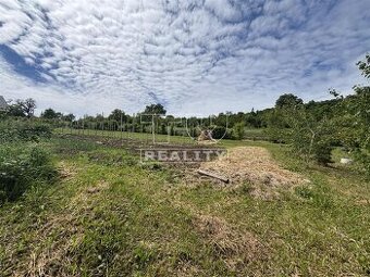 IBA U NÁS POZEMOK 1500 m2  DOLNÁ SÚČA, ČASŤ POĽNÍKY