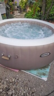 Intex Pure Spa vírivka