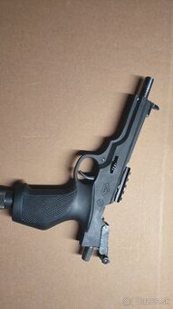 Vzduchova pistol LOV 21