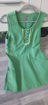 H and M šaty