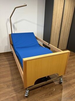 Polohovateľna posteľ +matrac