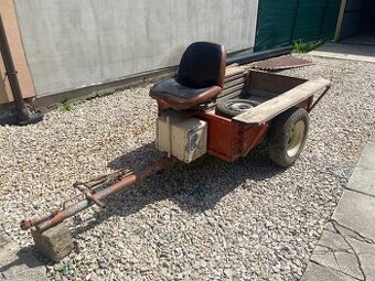 Vlečka za malotraktor Vary, Agzat