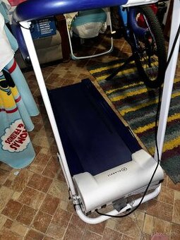 Bežecky pas bez motora 