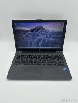 HP 250 G6 15,6" (Win11 / 4GB / 256GB SSD) Čierny