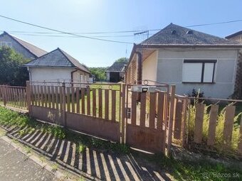 Predaj, rodinný dom s väčšou záhradou v obci Ľuboreč