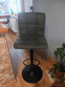 Barové stoličky