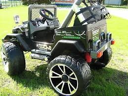 PEG PEREGO Gaucho Superpower -nova bateria, riadica jednotka