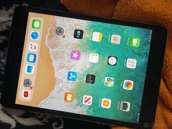 iPad mini 3 a Apple Watch series 3