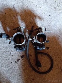 Škrtiaca klapka BMW e34
