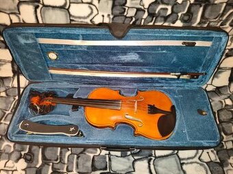 ⏩ Predám husle 4/4 - sadu so sláčikom ⏪