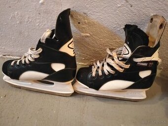 Korčule na ľad ( detské)