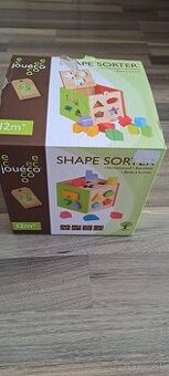 Hračky– vkladačka, magnet.kniha, pečiatky, flauta, puzzle