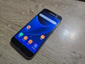 Samsung S7 plnefunkcny displej ma uz nejake znamky pouzivani