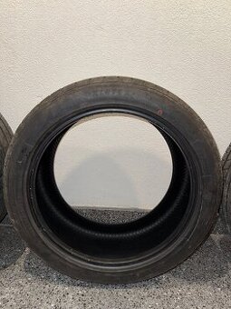 Letná sada pneu R18 – 225/45 a 255/40 (Dvojrozmer)