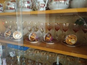 SKLO a RERAMIKA - poháre, vázy, misky a iné