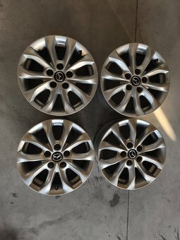 Mazda R16/4x ORIG.ALU/ZIMNE/ PNEU