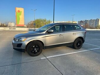 Predám Volvo XC 60 D3 4x4