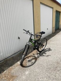 Cestný bicykel