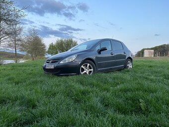 Predám Peugeot 307, r.v. 2004
