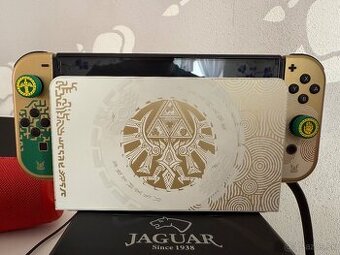 Nintendo Switch Oled Zelda edition.