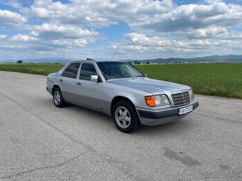 Mercedes-Benz W124 300D
