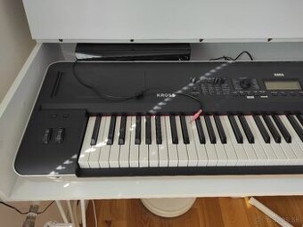 Korg KROSS
