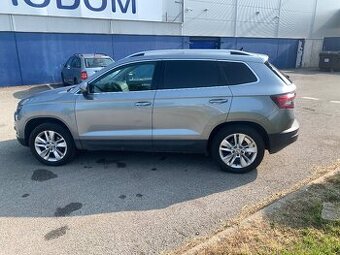 Škoda Karoq 1.5 TSI Joy