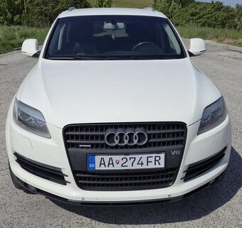 Audi q7 4.2tdi 7-miest aj výmena