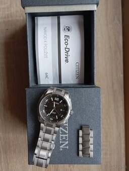 pánske hodinky Citizen Eco-Drive Titanium