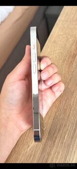 Telefon